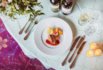 ブライダルの特徴