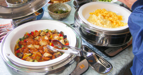 FEATURES③ 手作り、できたての朝食